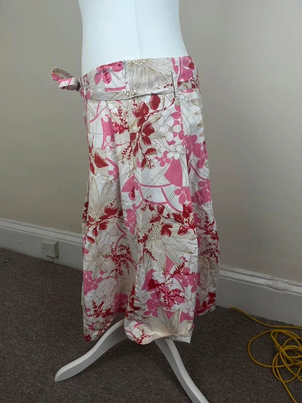 y2k pink and white floral print skirt with belt