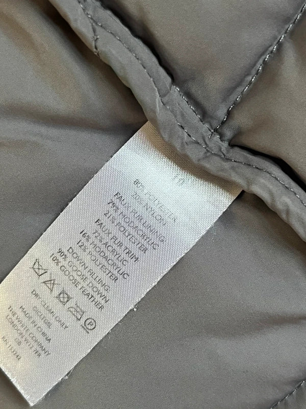 Y2K Puffer Gilet Jacket with fur hood