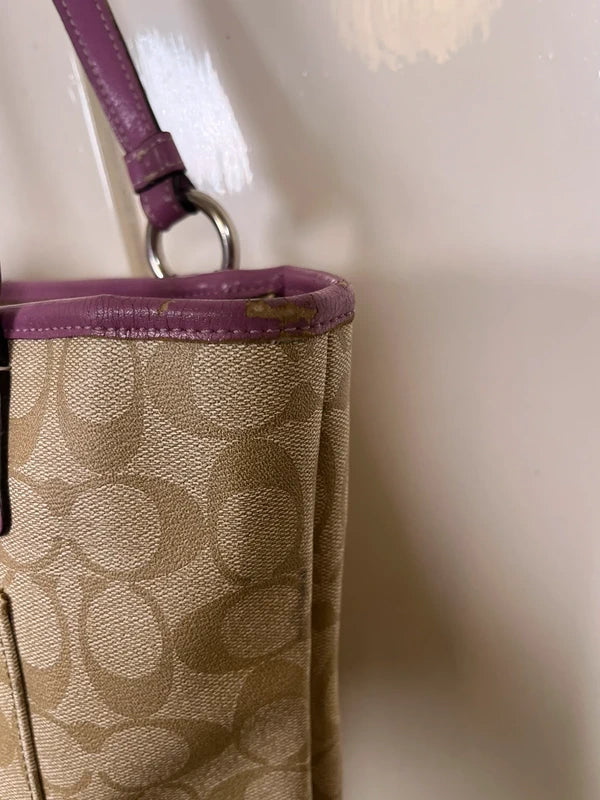 Y2K Vintage Coach Leather Monogram Shoulder Bag