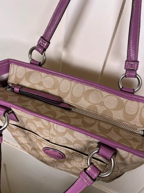 Y2K Vintage Coach Leather Monogram Shoulder Bag