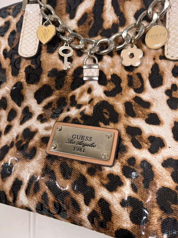 Y2K Vintage Guess Leopard print Shoulder bag with Silver chain