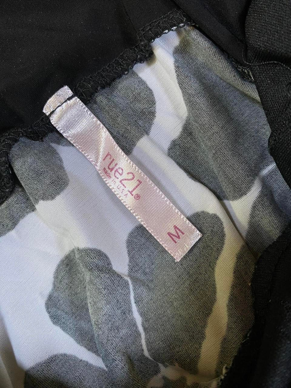 Y2k floral print V - neck top with bow detailing