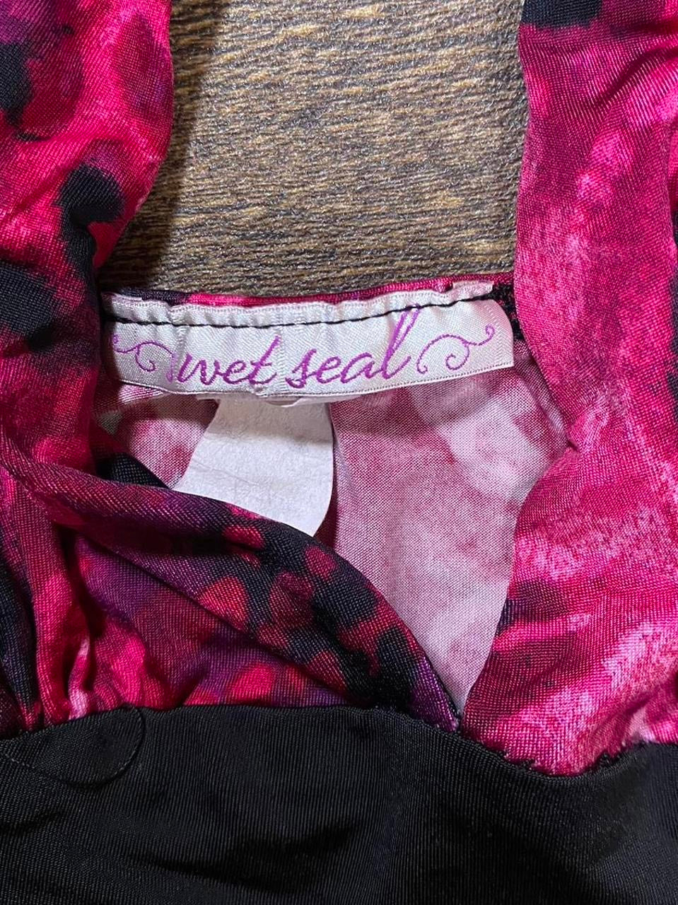 Y2k Pink leopard print halter neck top