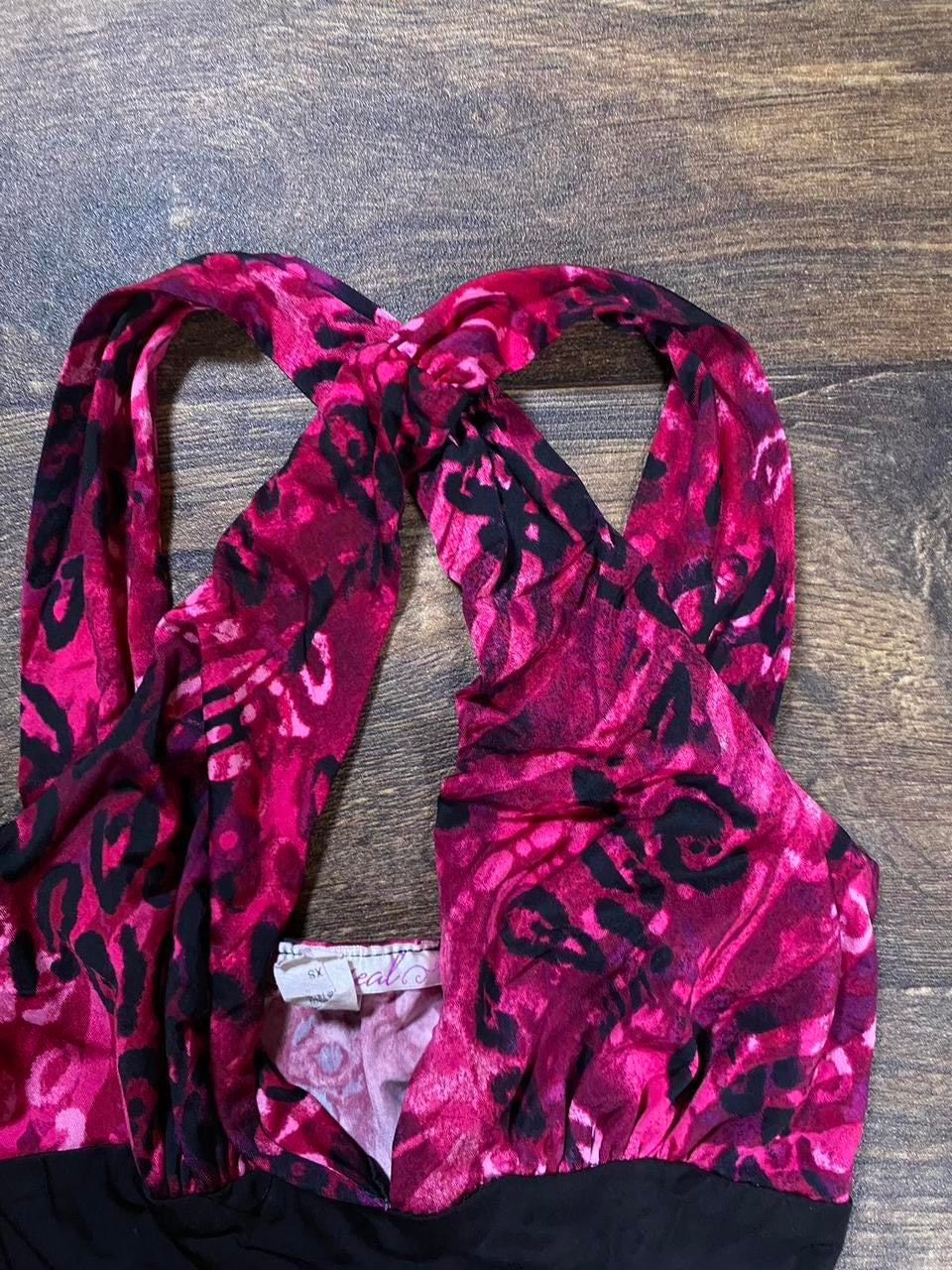 Y2k Pink leopard print halter neck top