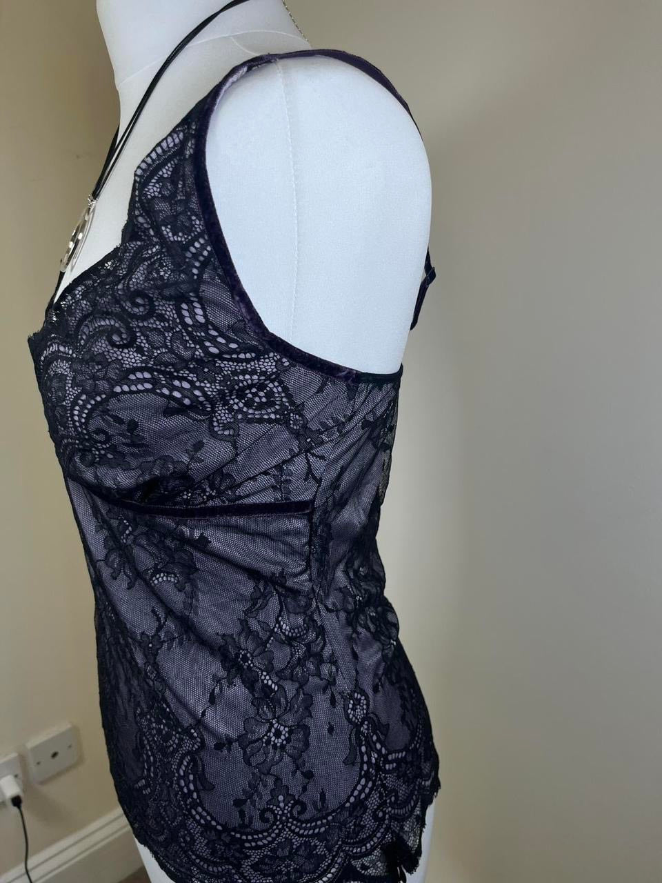 y2k lace cami top with bow detailing