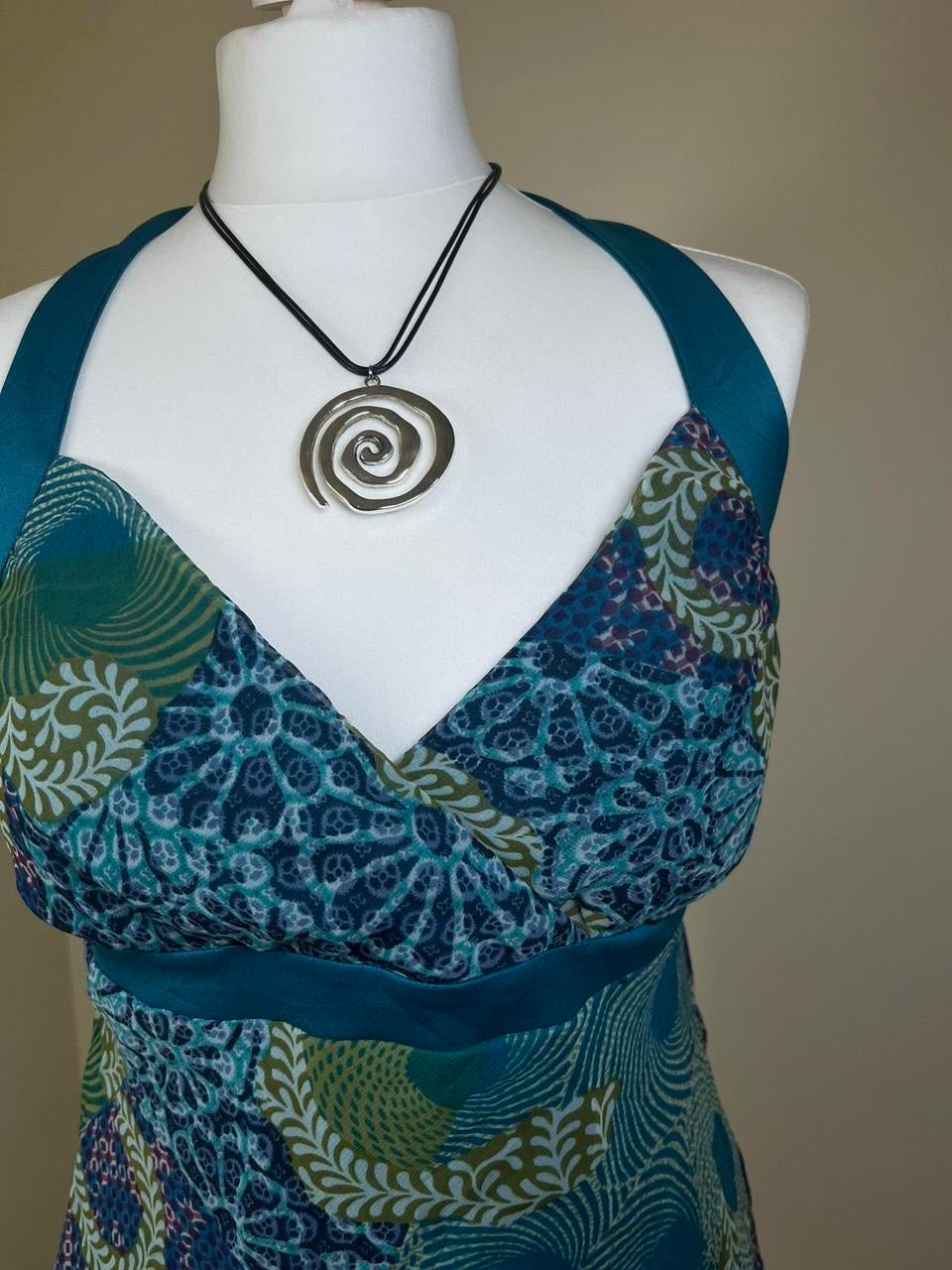 Vintage Patterned Halterneck top with tie back
