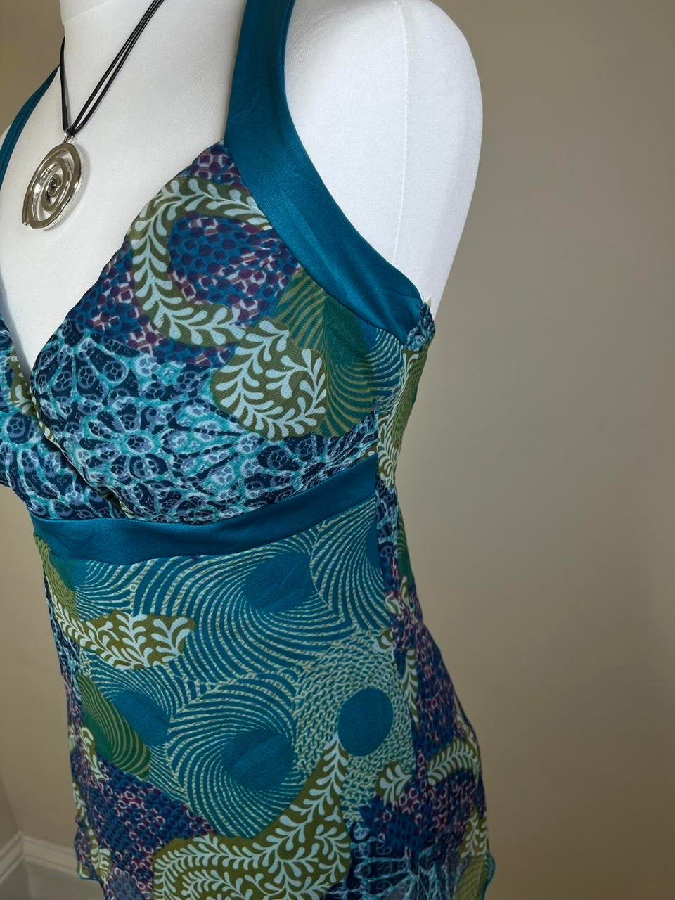 Vintage Patterned Halterneck top with tie back