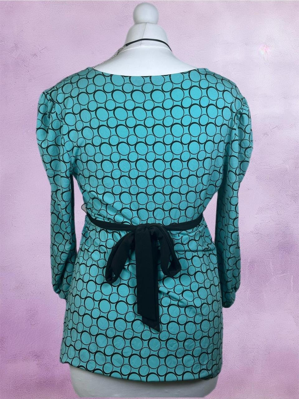 Y2k V neck blouse with built in belt