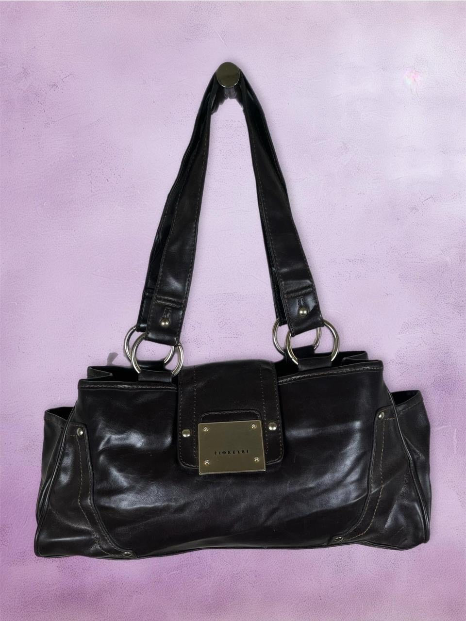 Vintage Black leather Shoulder bag with sliver hardware