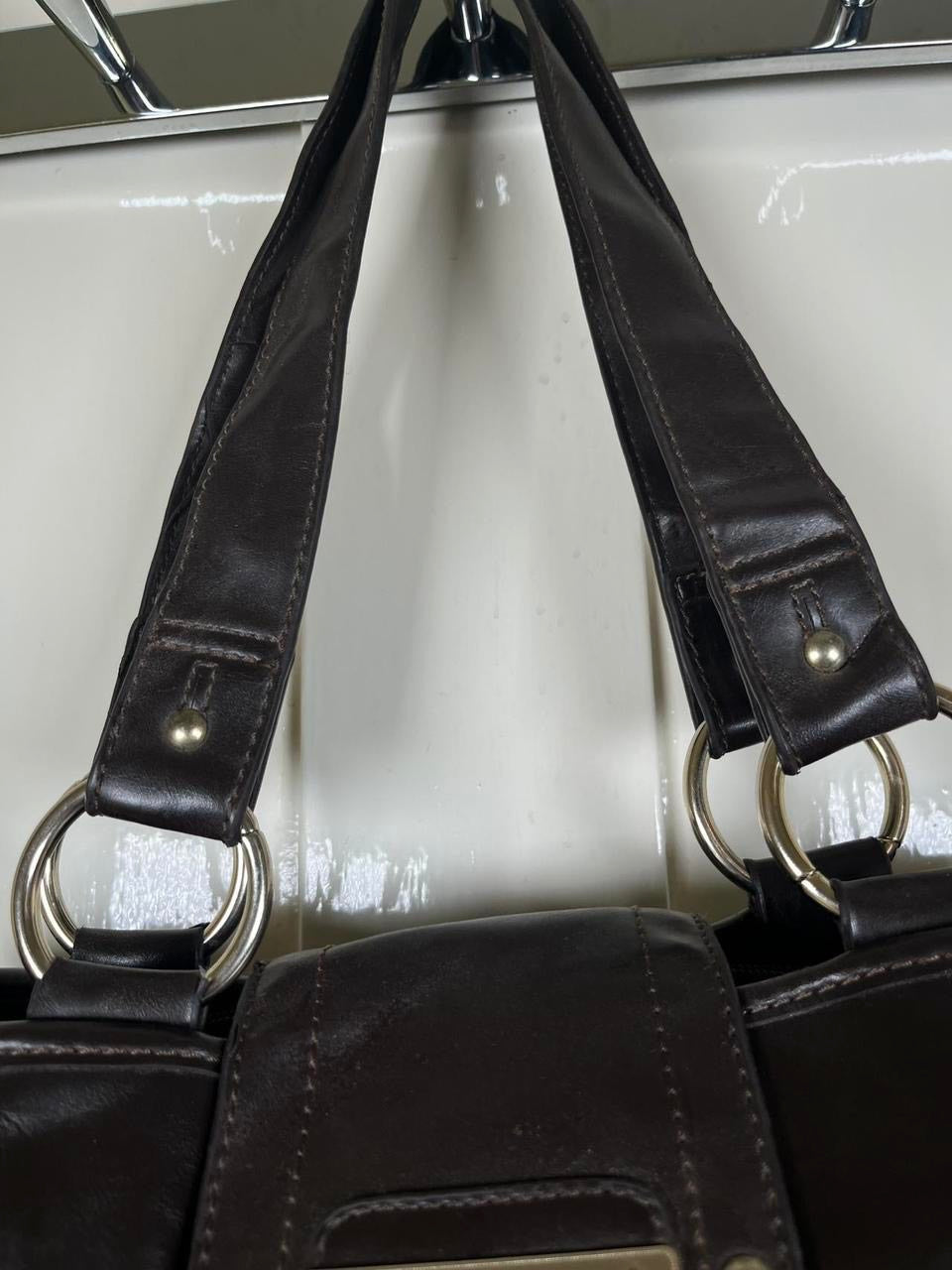 Vintage Black leather Shoulder bag with sliver hardware