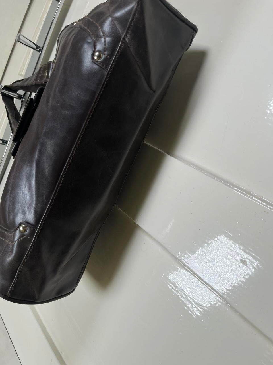 Vintage Black leather Shoulder bag with sliver hardware