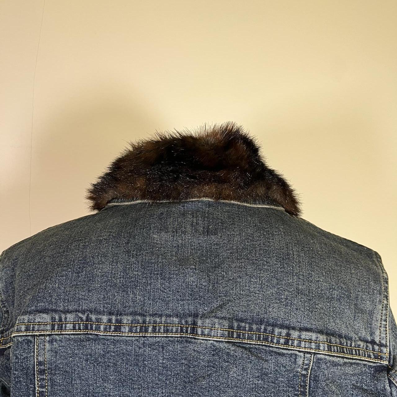 Vintage Y2k Denim jacket with Faux fur trim