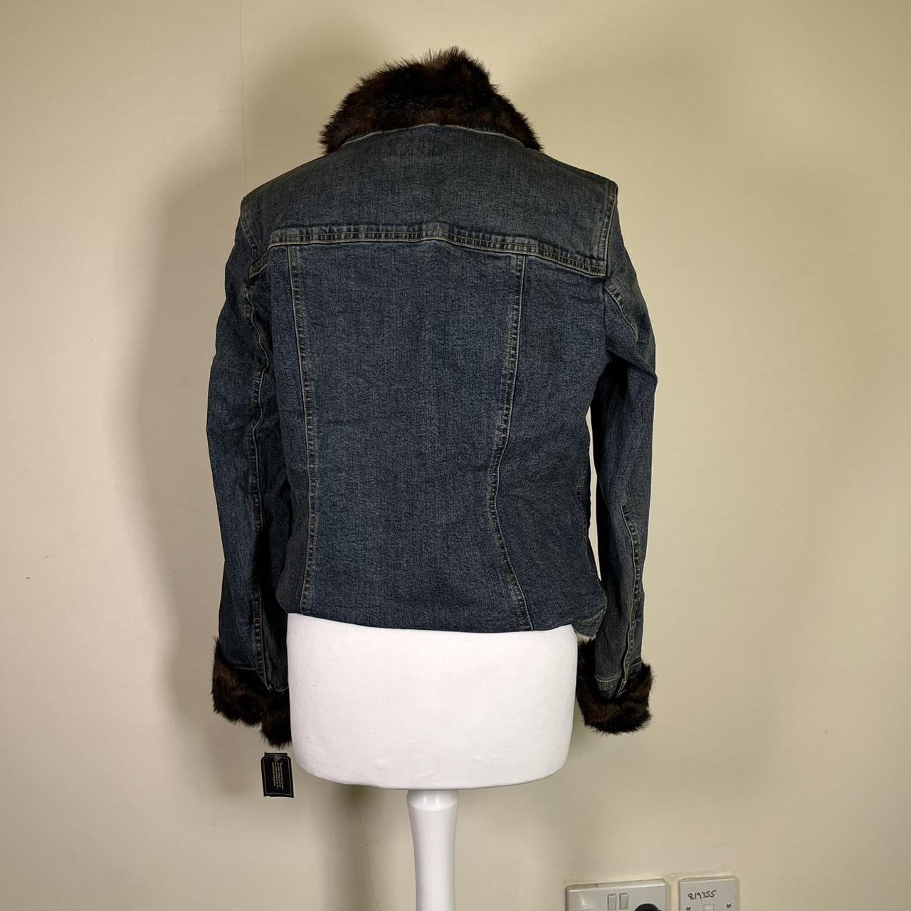 Vintage Y2k Denim jacket with Faux fur trim