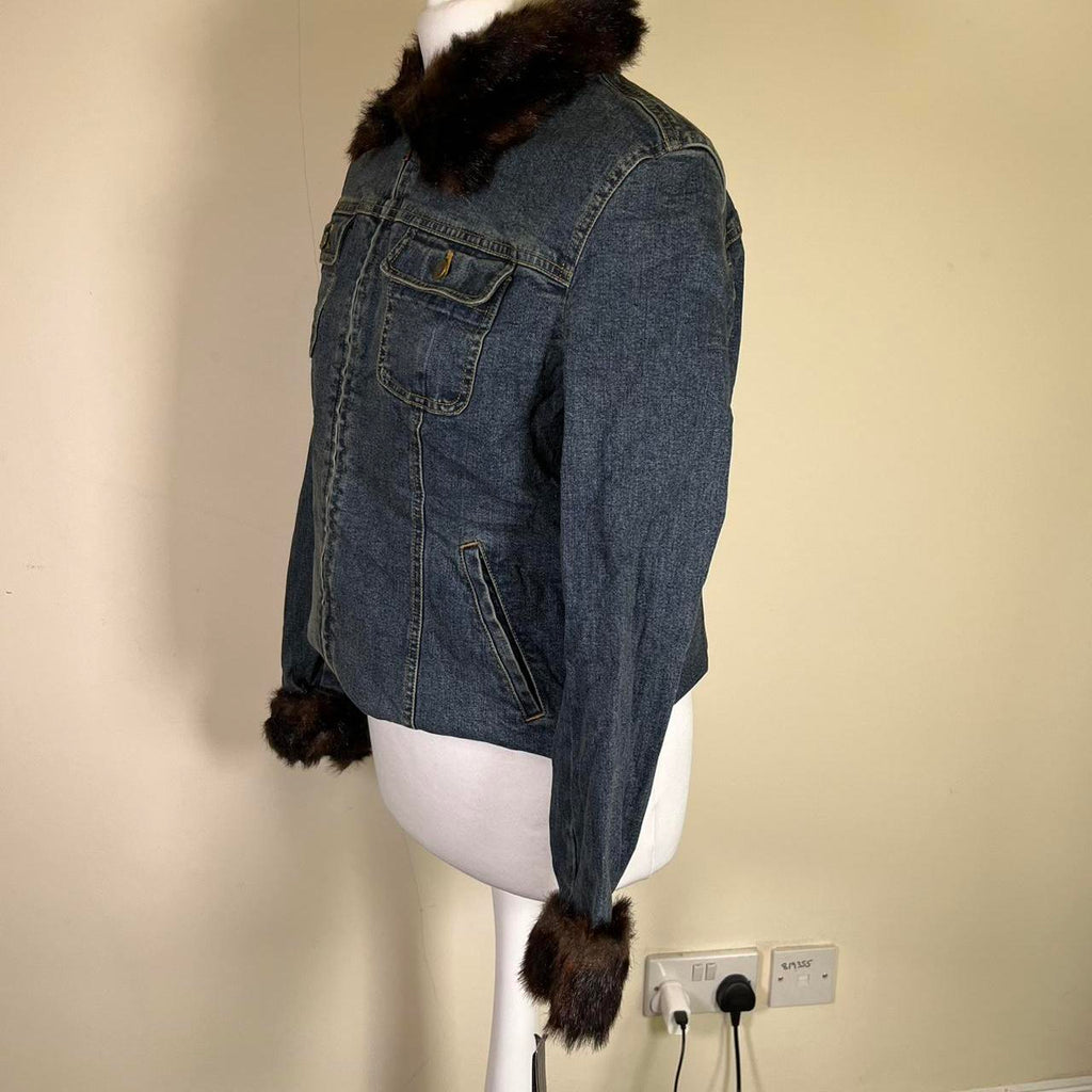 Vintage Y2k Denim jacket with Faux fur trim