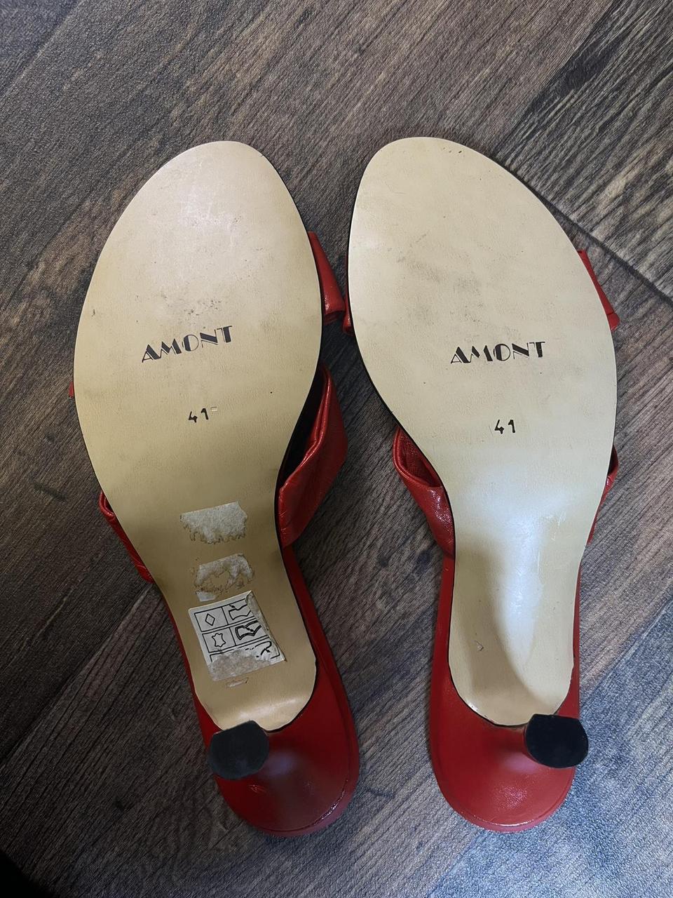 Y2k Open toe Kitten heels with silver buckle