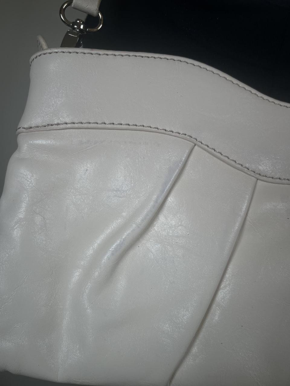 Y2K Vintage White Leather shoulder bag
