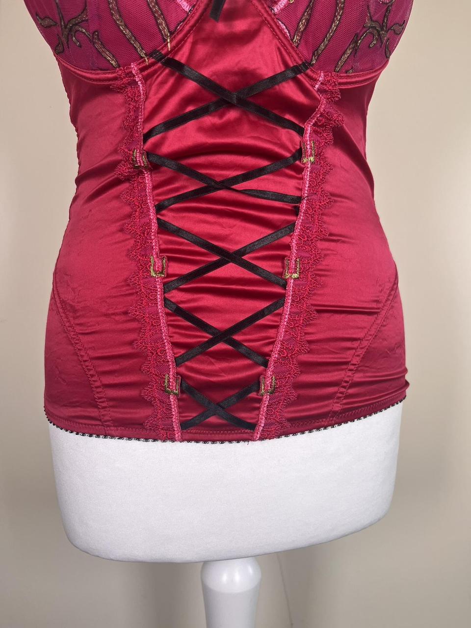 Y2K Floral corset top with embroidery