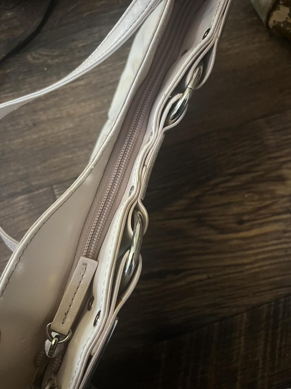 Y2K Vintage White Leather shoulder bag