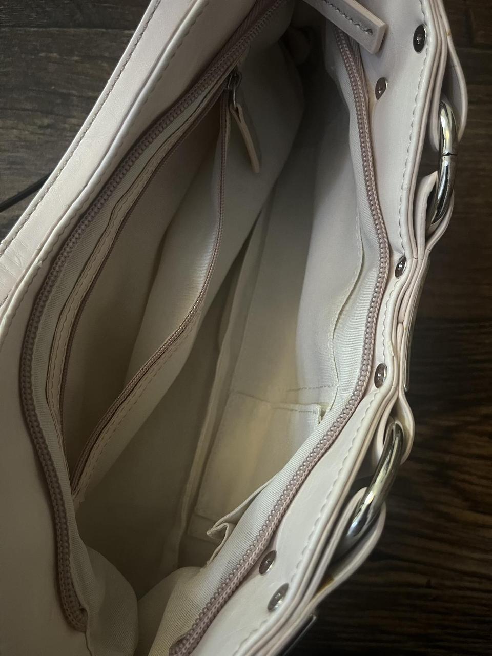 Y2K Vintage White Leather shoulder bag